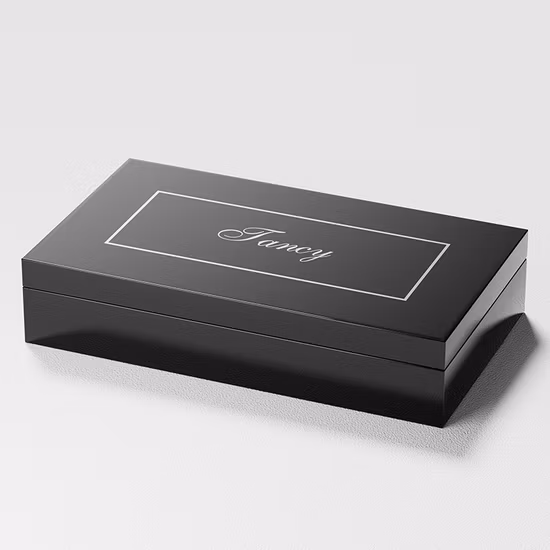 Design gratuito personalizado Maquiagem MDF Madeira Madeira Produtos para cuidados com a pele Caixas de embalagem para presente Perfume Fragrância Oud Essencial Perfume Relógio